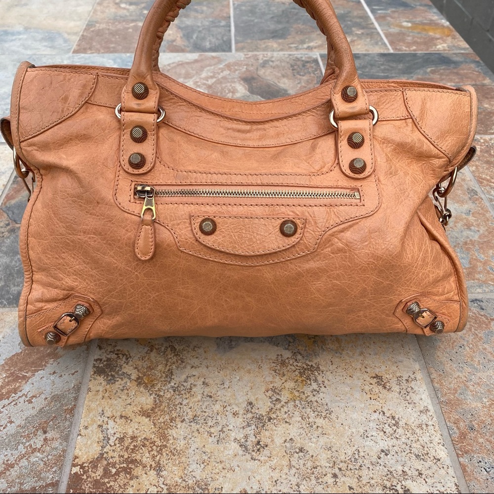 SOLD Balenciaga Rose Blush Leather Motorcycle Bag - Picture 2 of 16